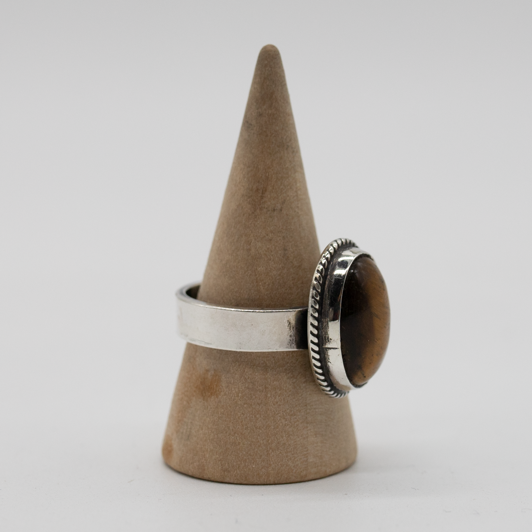 Goldentrail Oval — Size 7