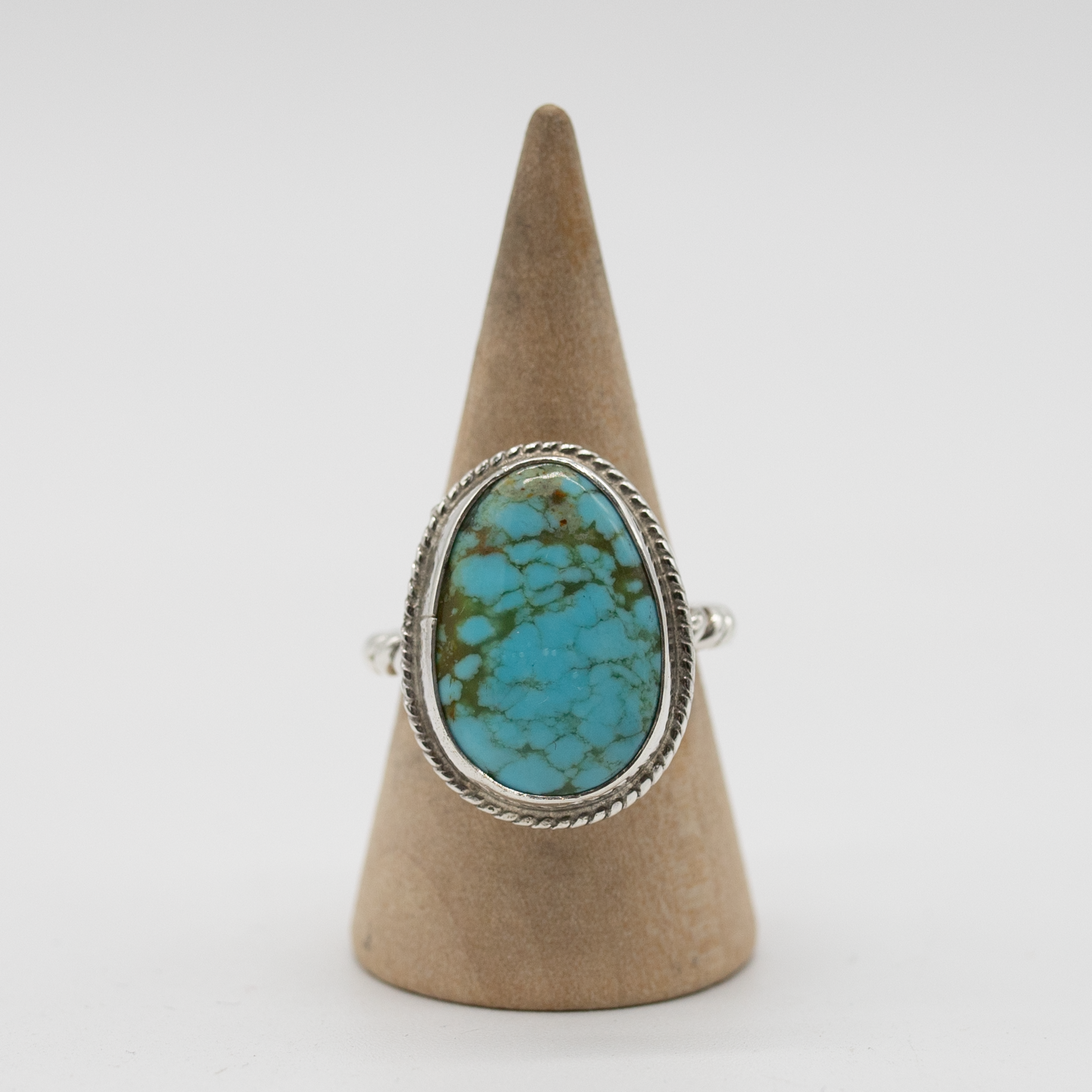 Sleeping Beauty — Size 6