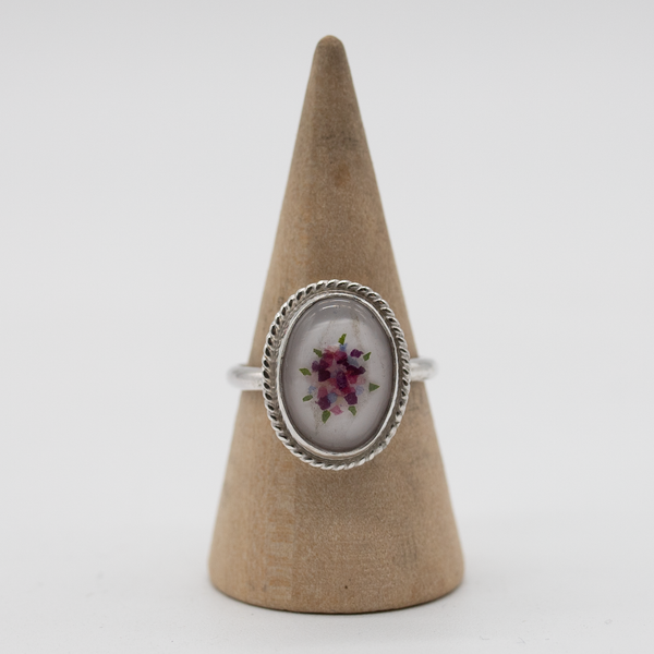 Pressed Flower Oval Ring — Size 6.5