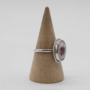Pressed Flower Oval Ring — Size 6.5