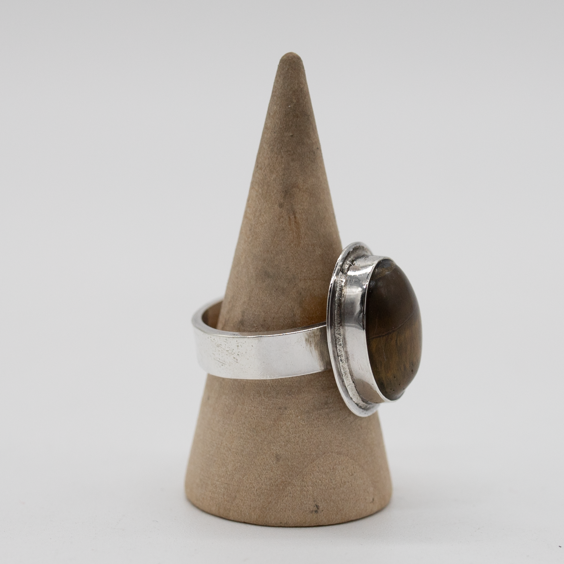 Tiger’s Eye Oval Ring — Size 7