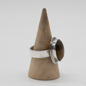Tiger’s Eye Oval Ring — Size 7