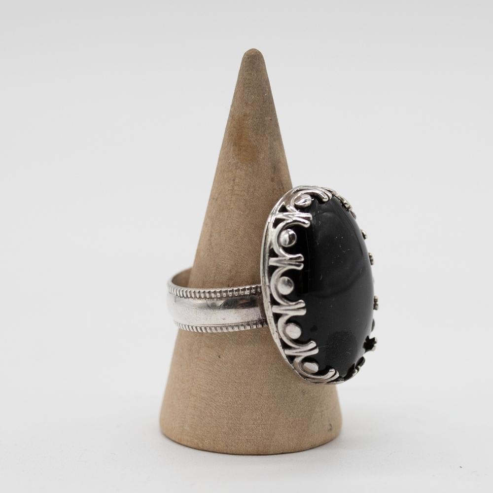 Black Obsidian Claw-Set Ring — Size 7